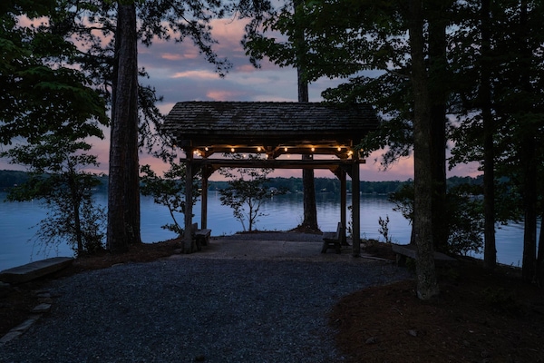 The 1800’s handcrafted gazebo, from Indonesia is a stunning spot for a selfie.