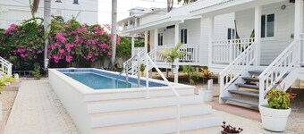 Harbour View Cottages, A Conscious Boutique Hotel and Wellness Center