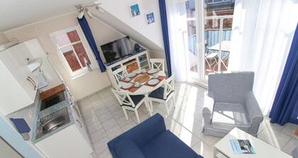 Upper floor apartment close to the beach in Norddeich -Muschelweg-