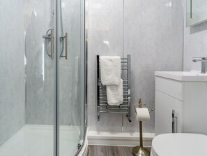 Towels - 4 bedroom accommodation in Amble, near Morpeth (Amble, near Morpeth)