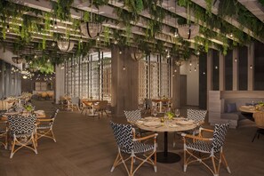 Couples dining - Dreams Bahia Mita Surf & Spa - All Inclusive (Punta de Mita)