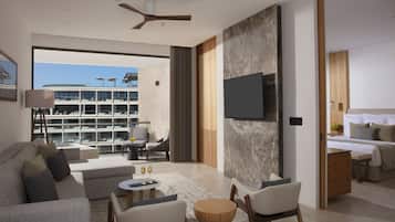 Preferred Club Ambition Suite Panoramic View | 1 Schlafzimmer, Allergikerbettwaren, kostenlose Minibar, Zimmersafe