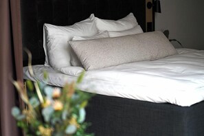 Familienzimmer, Nichtraucher | Daunenbettdecken, Minibar, Zimmersafe, Verdunkelungsvorhänge