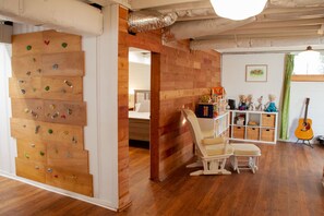 4 soverom, wi-fi og sengetøy