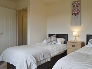 Unclassified image, 5 of 18, button - 3 bedroom accommodation in Austwick, near Settle (Austwick, near Settle)