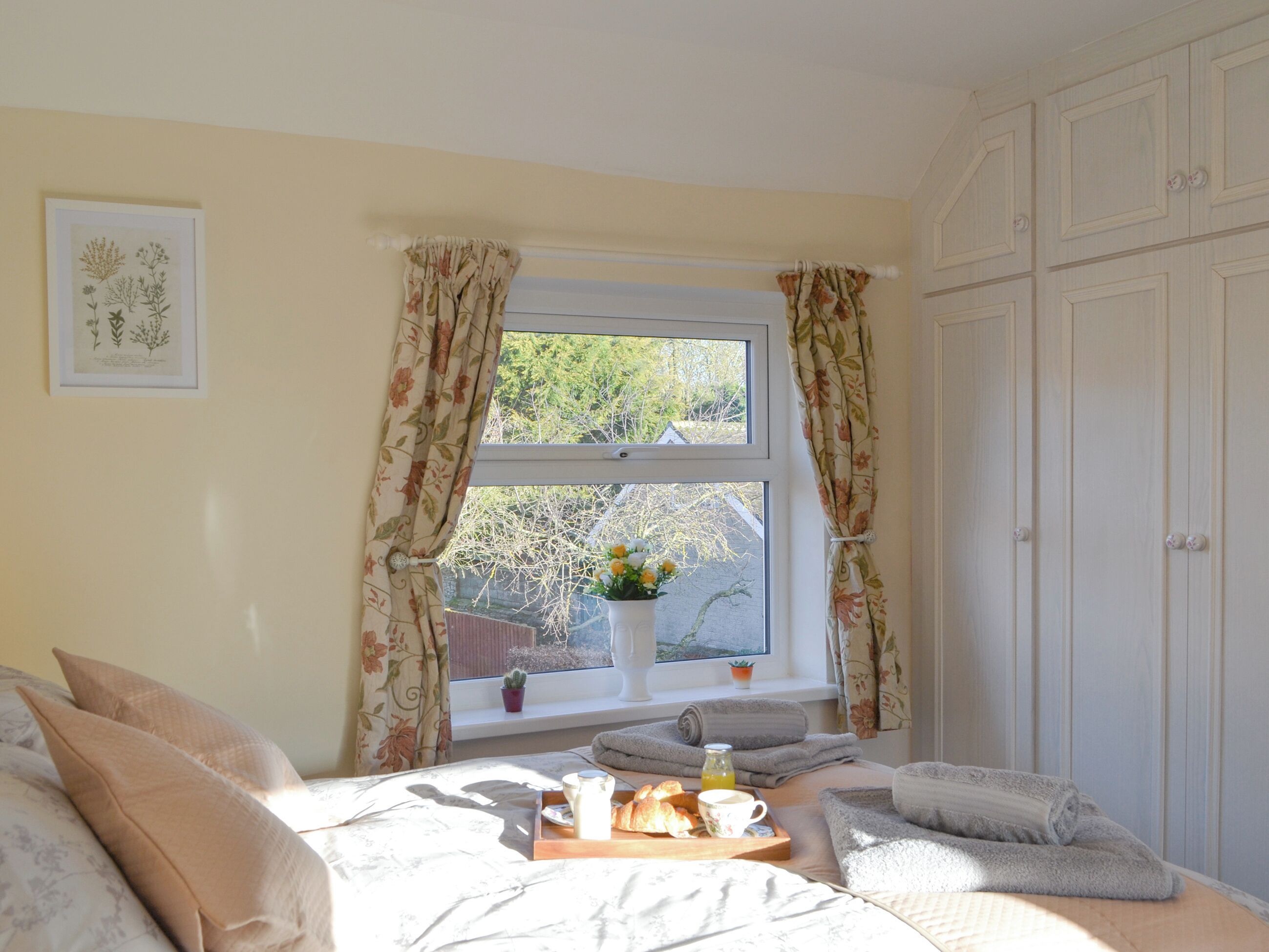 2 間睡房、免費 Wi-Fi、床單