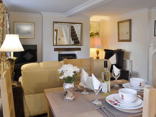 2 bedroom accommodation in North Cave