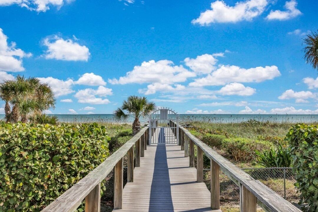 Condo in Oceanfront Complex - Sleeps 4 Guests