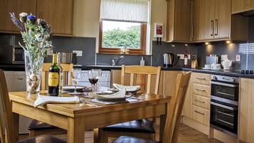 Oven, dishwasher, highchair, freezer