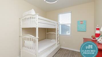 3 chambres, fer et planche à repasser, Wi-Fi gratuit, draps fournis