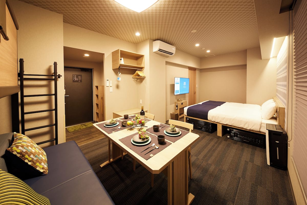 In-room safe, iron/ironing board, free WiFi, bed sheets