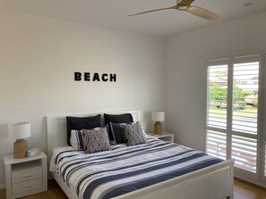 4 bedrooms, iron/ironing board, travel crib, free WiFi