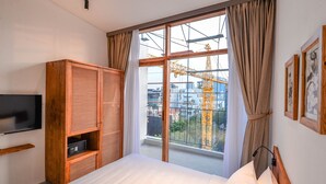 City Bungalow | Terrace/patio - Athena Suites R101 (Hanoi)