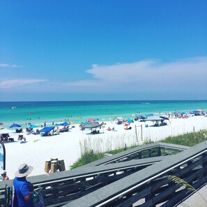 Ubicación cercana a la playa