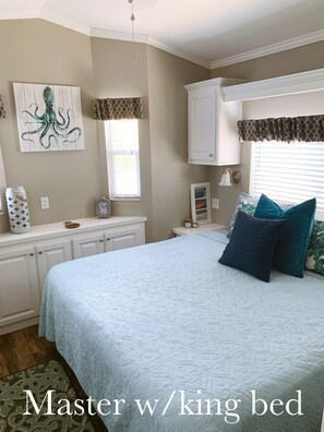 3 dormitorios, tabla de planchar con plancha, wifi gratis y ropa de cama