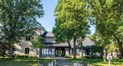 Incredible home on Ottertail Lake!!