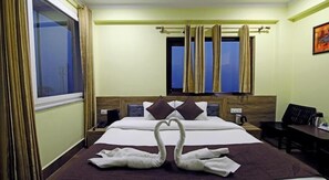 Deluxe Room | Individually decorated, individually furnished, laptop workspace - Hotel Harmony Blue Mcleodganj, Dharamshala (Dharamshala)