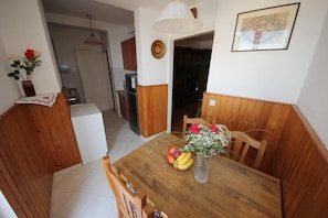 In-room dining
