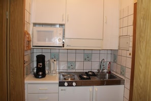 Kühlschrank, Mikrowelle