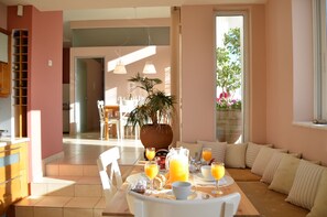 Smart TV 43 pulgadas con canales de televisión por cable