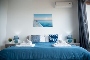Deluxe Double Room, Balcony | Hypo-allergenic bedding, down comforters, in-room safe