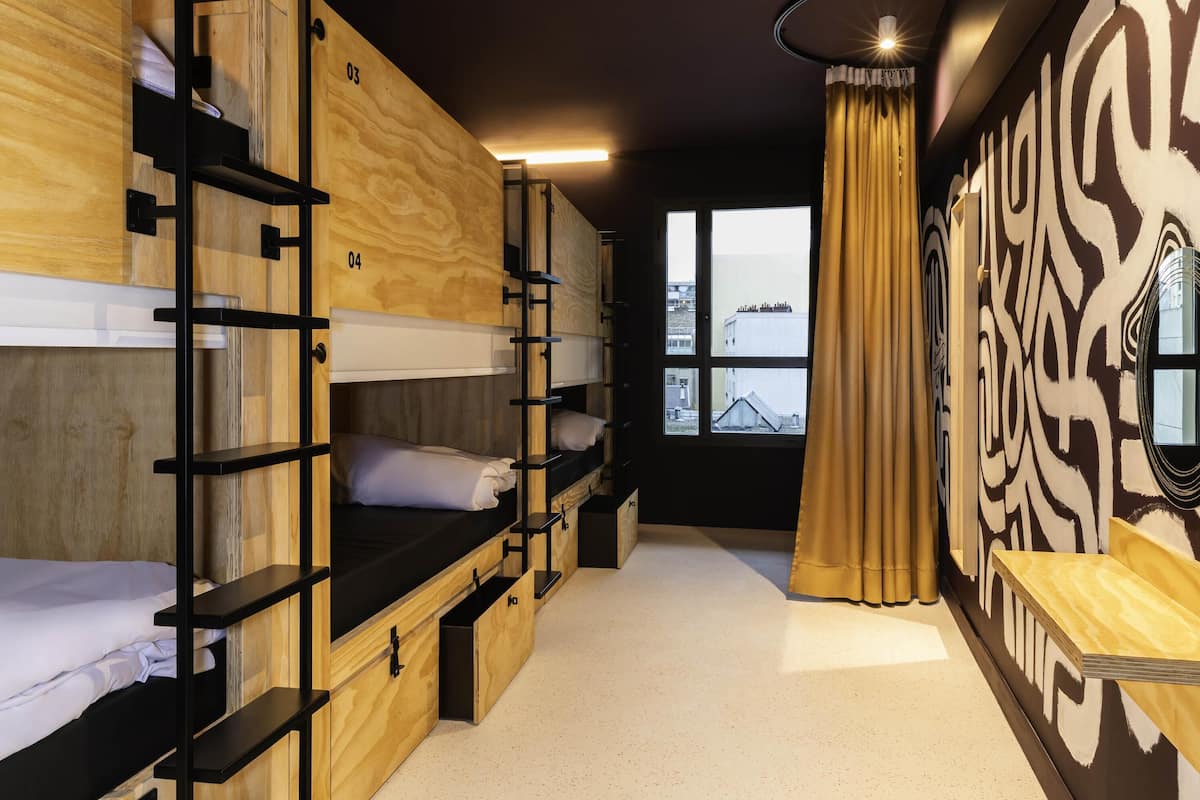 Blackout curtains, soundproofing, free WiFi, bed sheets