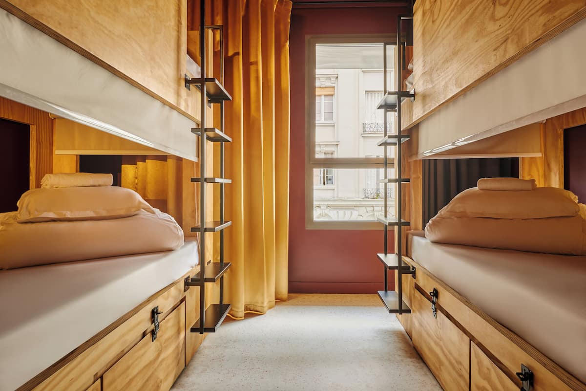 Blackout curtains, soundproofing, free WiFi, bed sheets