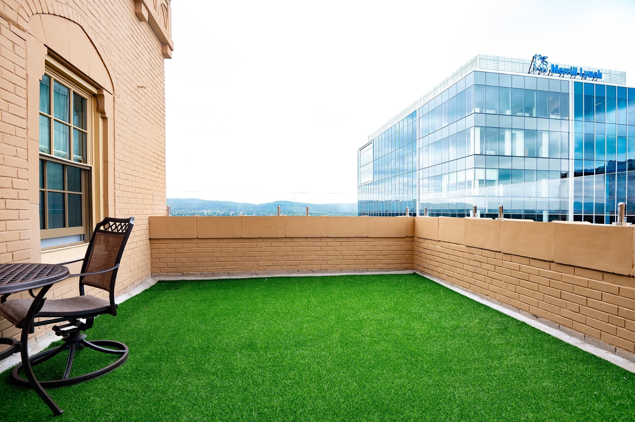 penthouse, 1 king bed, non smoking (suit) | view from room