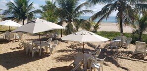 Na praia