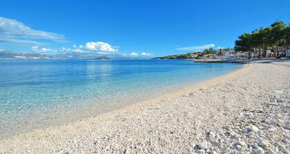 ALBUS 2 sea view for 4+1 persons, 160m from beach