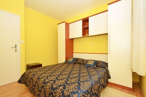2 Schlafzimmer, Bügeleisen/Bügelbrett, kostenloses WLAN, Bettwäsche