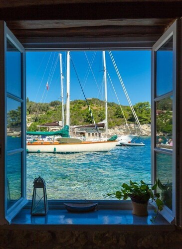 Limani - Two Bedroom Apartment, Sleeps 4