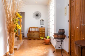 Interior - Vacation Home "Mes Blanc" Near the Beach with Sea View, Balcony & Terrace (Son Serra de Marina)