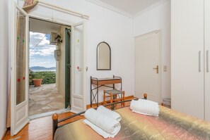 4 Schlafzimmer, Bügeleisen/Bügelbrett, WLAN, Bettwäsche