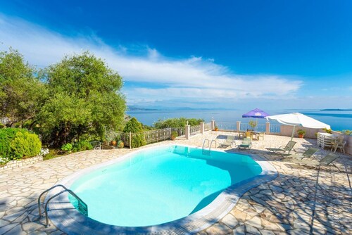 Michalis - Three Bedroom Villa, Sleeps 6