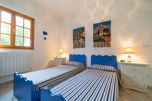 5 Schlafzimmer, Bügeleisen/Bügelbrett, WLAN