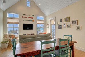 Smart TV - Custom Condo w/ Great, Coastal Style & Amenity Access at Cinnamon Shore! (Port Aransas)