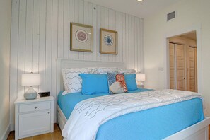 3 bedrooms, iron/ironing board, Internet, bed sheets - Custom Condo w/ Great, Coastal Style & Amenity Access at Cinnamon Shore! (Port Aransas)