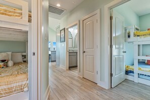 3 chambres, bureau, Wi-Fi gratuit