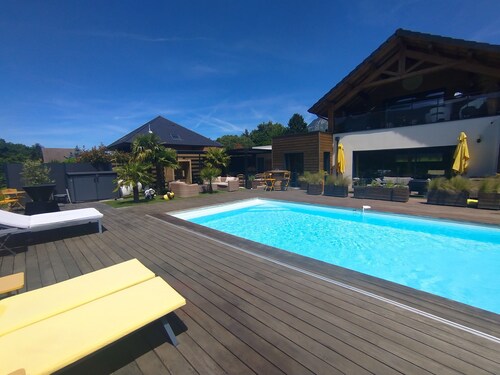 Villa: heated pool spa sauna air conditioning