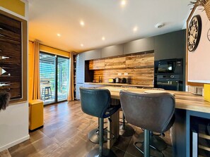 Imagen sin descripción, 3 de 39, botón