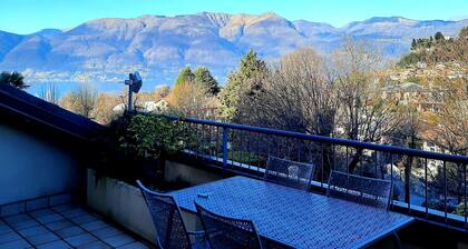 "Una finestra sul mondo". Stunning location and a perfect, cozy stay.