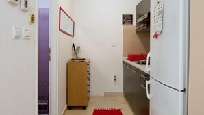 Interior - Studio Lillys , great for 2 people. (Banjole)