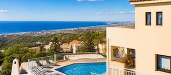 Villa Selini - Three Bedroom Villa, Sleeps 6