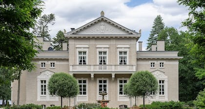 Manowce Palace - Suite with Garden View (Room 14)