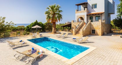 Theo Beach Villa - Four Bedroom Villa, Sleeps 9