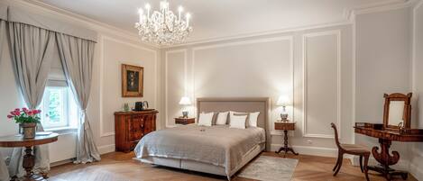 1 bedroom, iron/ironing board, travel cot, WiFi