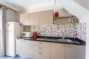 Fridge, microwave, toaster