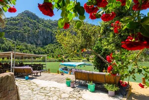 Property grounds - Villa Aysel Paradise (Dalyan)