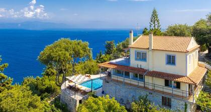 Villa Nefeli - Five Bedroom Villa, Sleeps 10